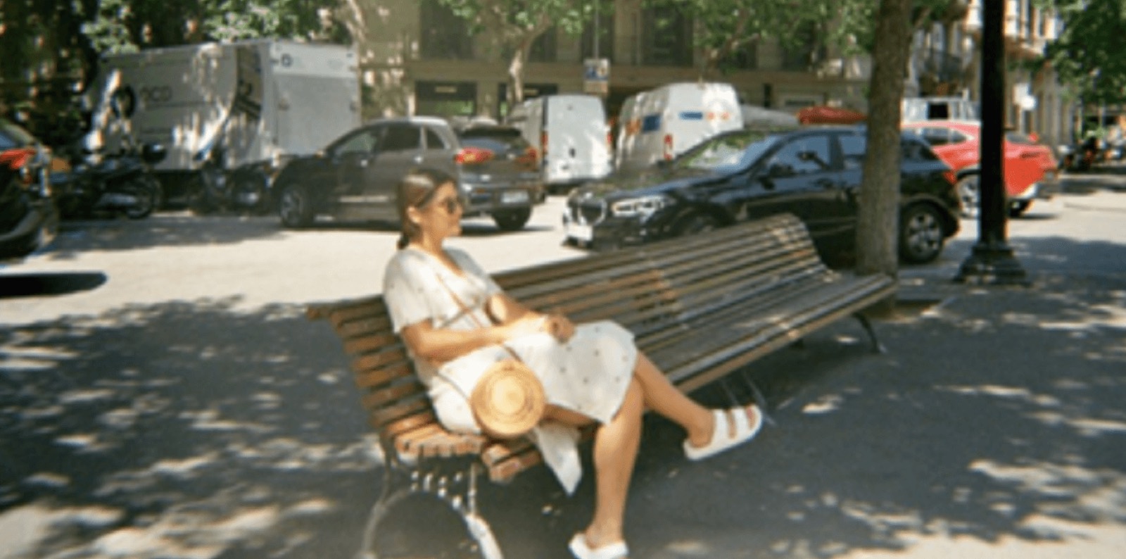 Viajar sola a Barcelona, la guía de una local